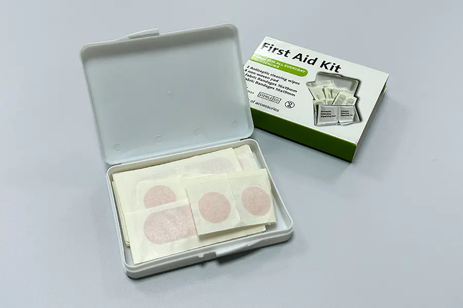 상처 및 찰과상 응급처치 키트